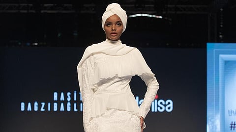 Halima Aden in Rasit Bagzibagli show 