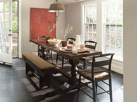 Wish by Benjamin Moore is a soft neutral grey that works effortlessly in classic or even more contemporary schemes. The vivid artwork shown here demonstrates how easily it marries with brighter shots of colour in a scheme.