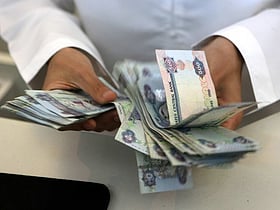 UAE scraps 15 capital market fees to cut costs for licensed firms