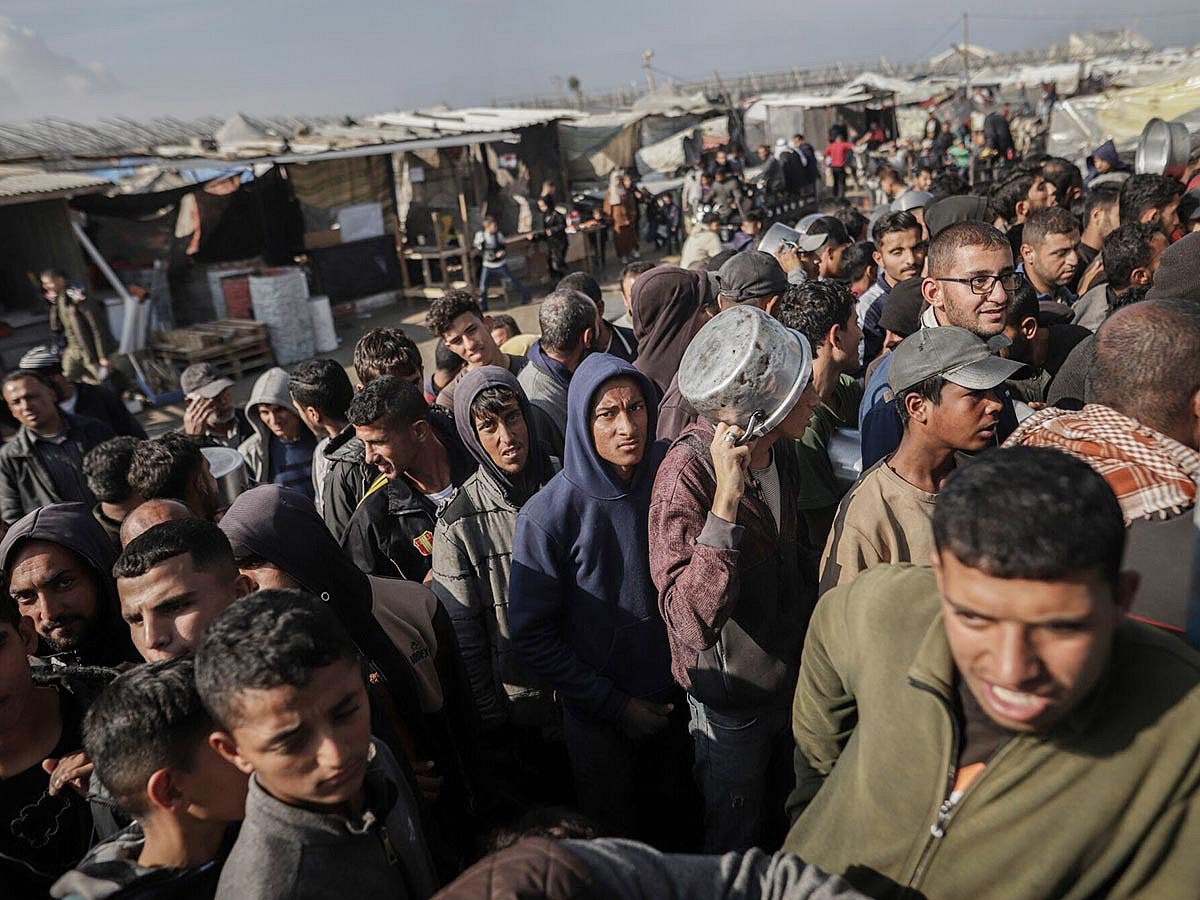 Israel publishes list of 95 Palestinian prisoners eligible for release ...