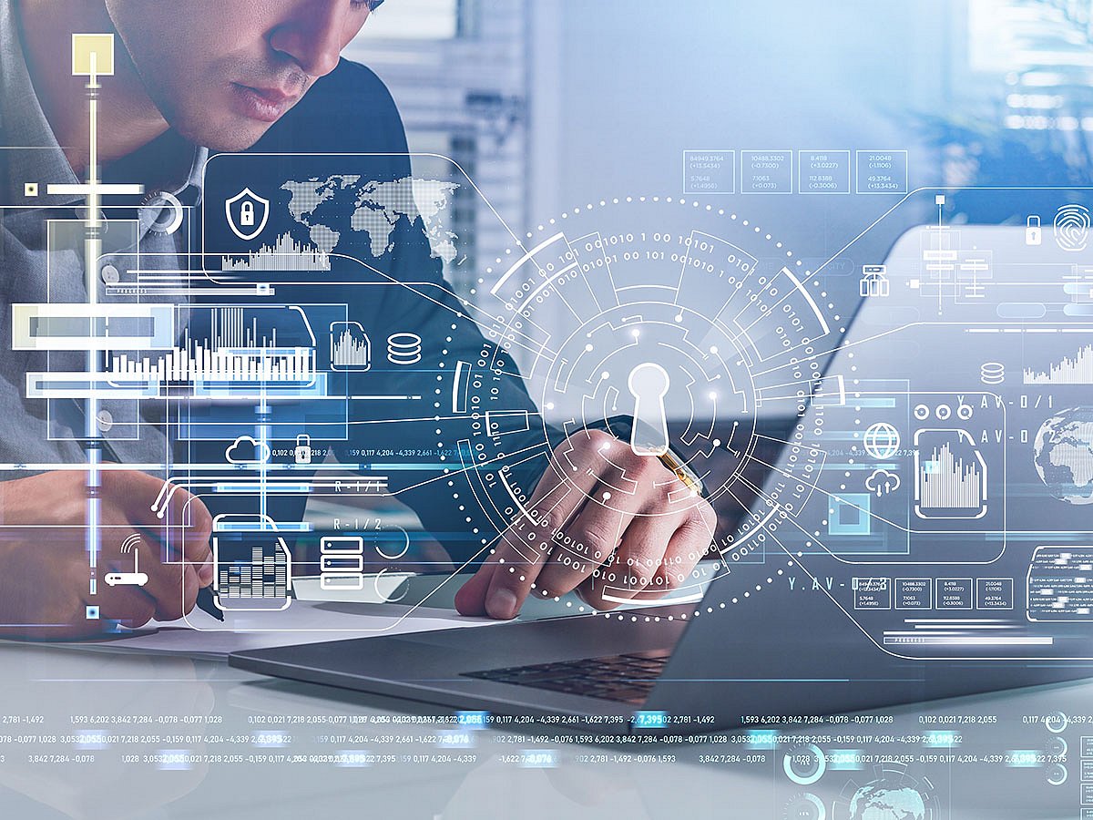 Educación y tecnología en los EAU