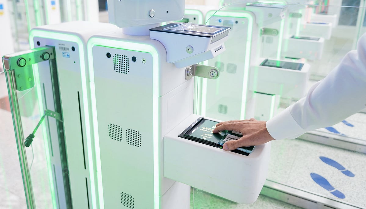 Saudi Arabia: 70 E-gates launched at Jeddah airport to speed up travel ...
