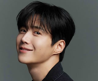 Why Kim Seon-ho missed Hometown Cha Cha co-star Shin Min-ah's wedding