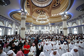 Friday sermon calls on Muslims to embrace humility