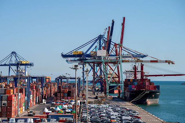 WEF Chief Economists See Global Economy Stabilising Amid High ...