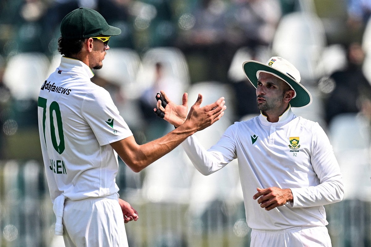 Maharaj takes seven wickets with South Africa-Pakistan Test in balance