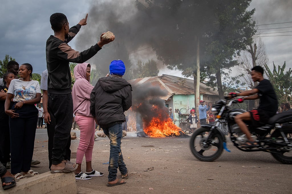 10 dead in Tanzania clashes following disputed election