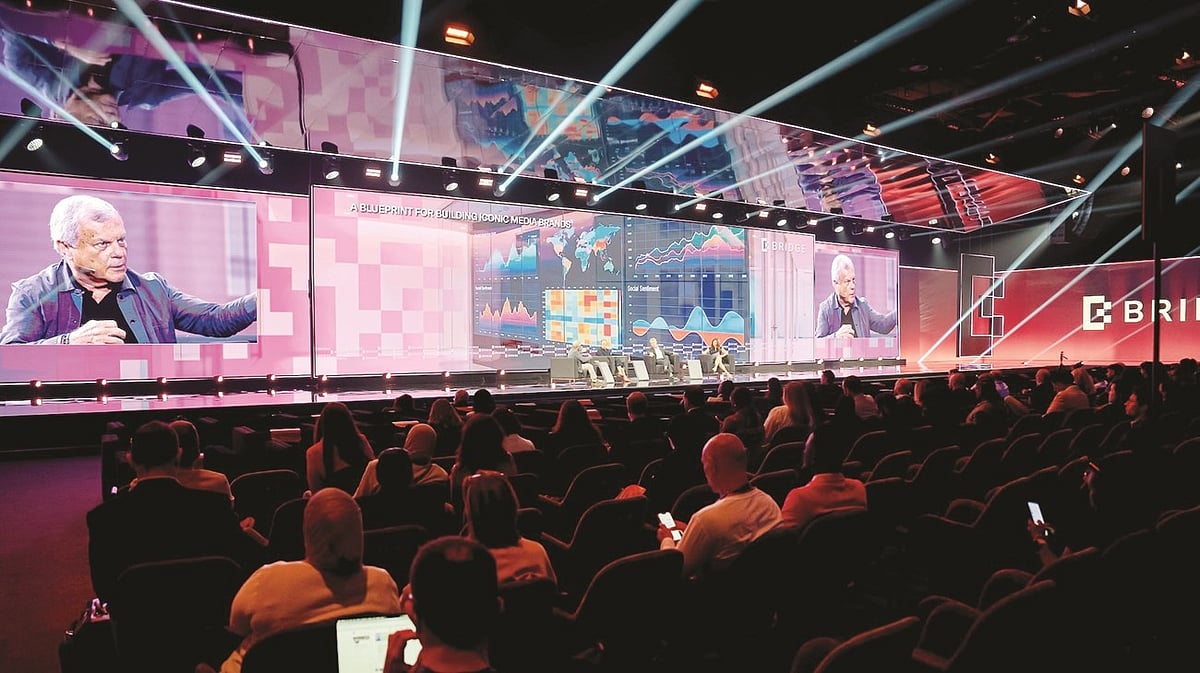 Digital advertising reaches $700 billion, NVIDIA approaching $5 ...