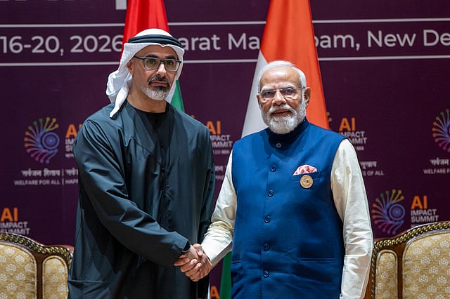 Crown Prince of Abu Dhabi meets Prime Minister of India on sidelines of ...