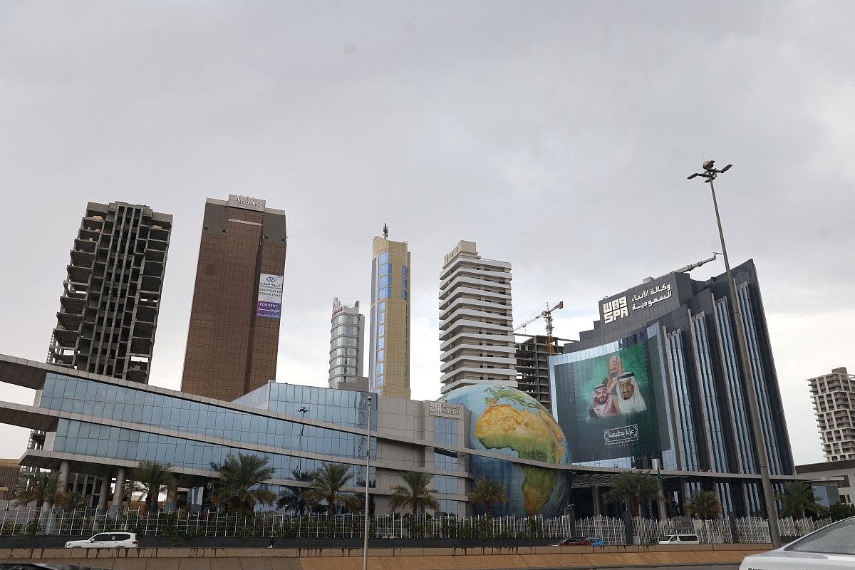 Saudi Arabia Intercepts Ballistic Missiles Over Riyadh, Ensures Safety