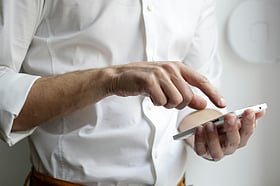 Meta tests humans to handle some calls made through its Muse AI agent