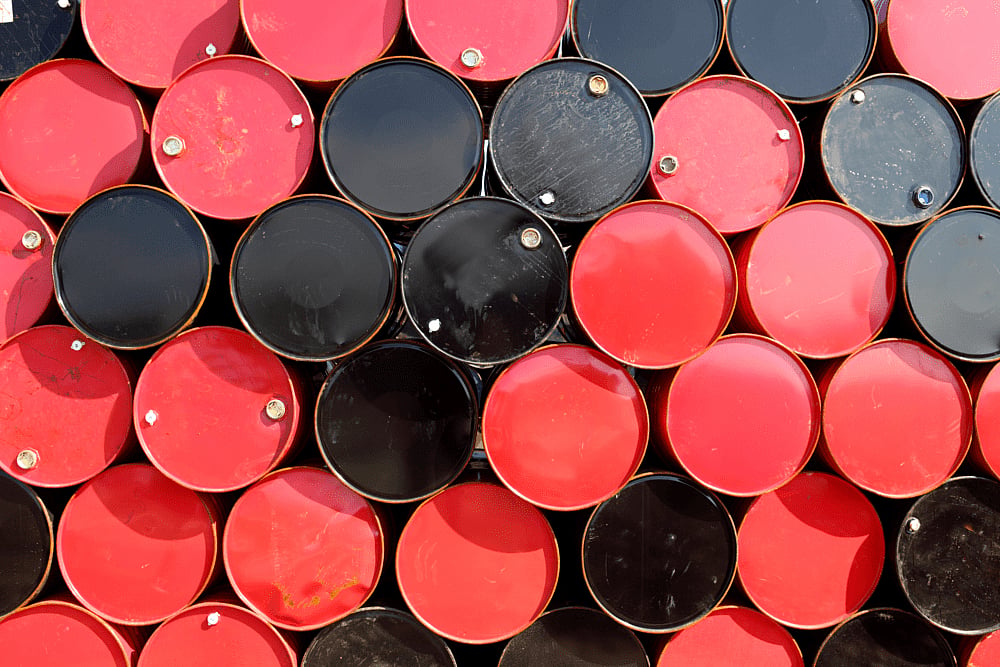 Crude Oil Prices Dip Amid Saudi Attacks; Murban Surges 3% to $118 ...