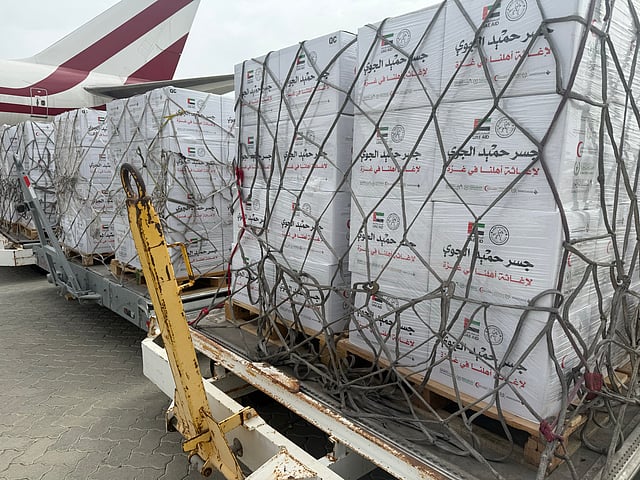UAE Delivers 100 Tonnes of Food Aid to Gaza via Humaid Air Bridge Under ...