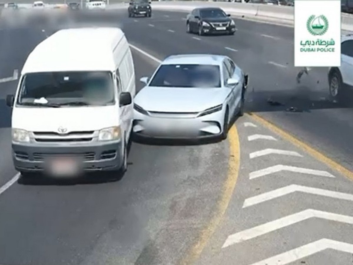 Sudden lane swerving behind serious crashes in Dubai, Police renew road ...