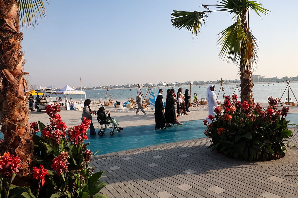 Dubai’s Al Mamzar Beach Reopens: Night Swimming, Floating Walkway ...