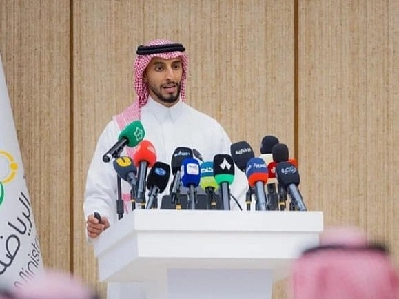 Saudi Arabia Offers Five Football Clubs to Private Sector to Boost League Revenue