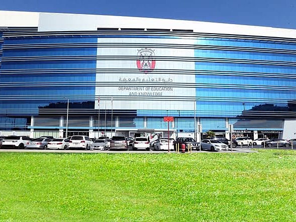 ADEK Launches 2025-2030 Strategy for Abu Dhabi Private Schools to Integrate AI