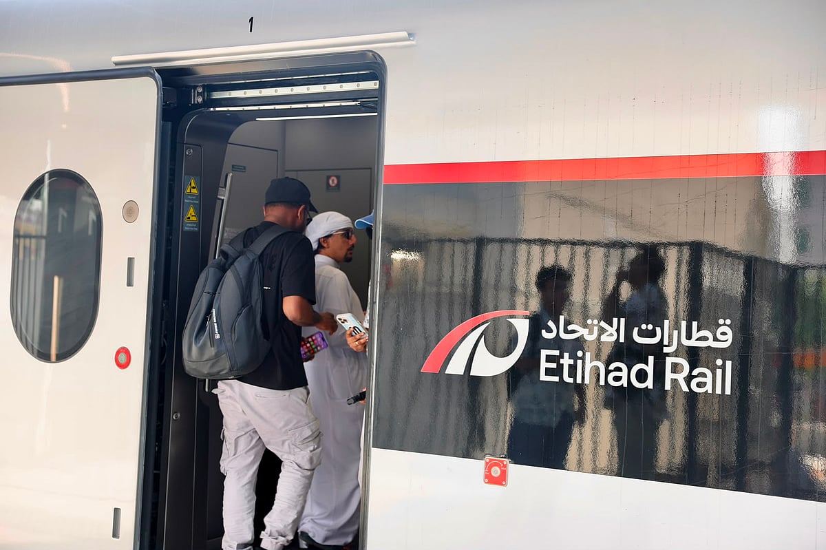 Etihad Rail Lists Prohibited Items and Luggage Rules for Passenger Services