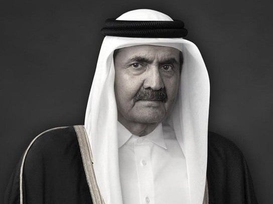 UAE leaders send condolences to Qatar Emir following family death