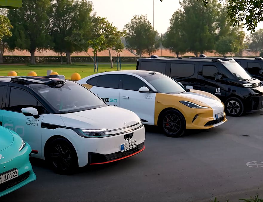 Abu Dhabi Unveils First Licence Plates for Autonomous Vehicles to Boost Smart Mobility and Road Safety