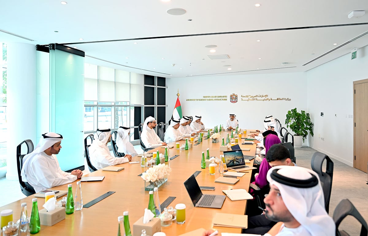 UAE Sets New Air Cargo Targets, Digital Trade Systems to Speed Up ...