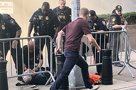 'Suicidal' US Army ex-soldier jailed on arson charge after fiery attack on New York's Manhattan federal building
