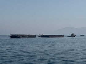 Iran warns ships accepting compensation from its frozen assets will be barred from transiting Hormuz