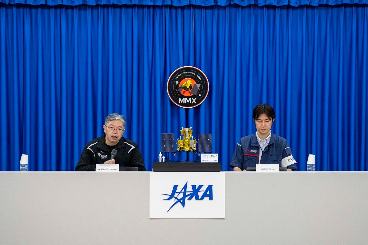 Japan's MMX Mission Targets Mars' Moons Phobos and Deimos to