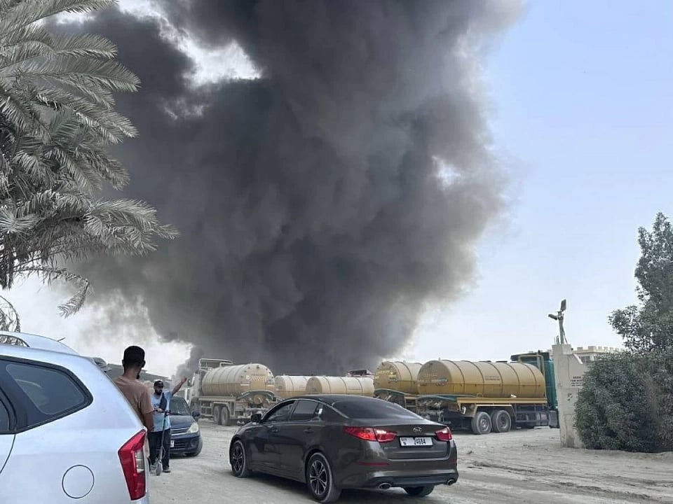 Firefighters contain Sharjah industrial area warehouse blaze with no ...