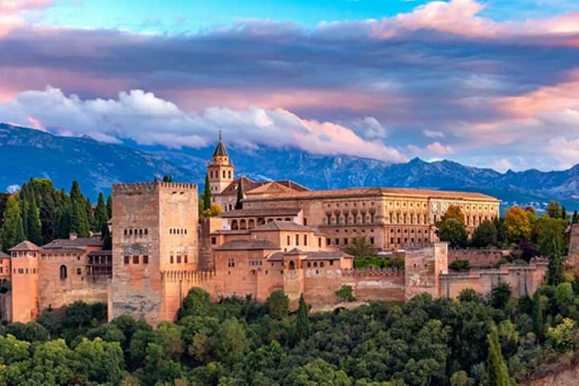 Spain’s Alhambra Palace temporarily closed after 4.8 earthquake causes ...