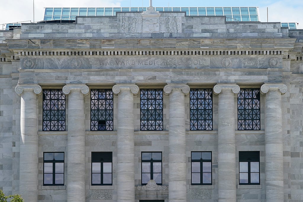Harvard agrees to $53 million settlement over body parts stolen and ...