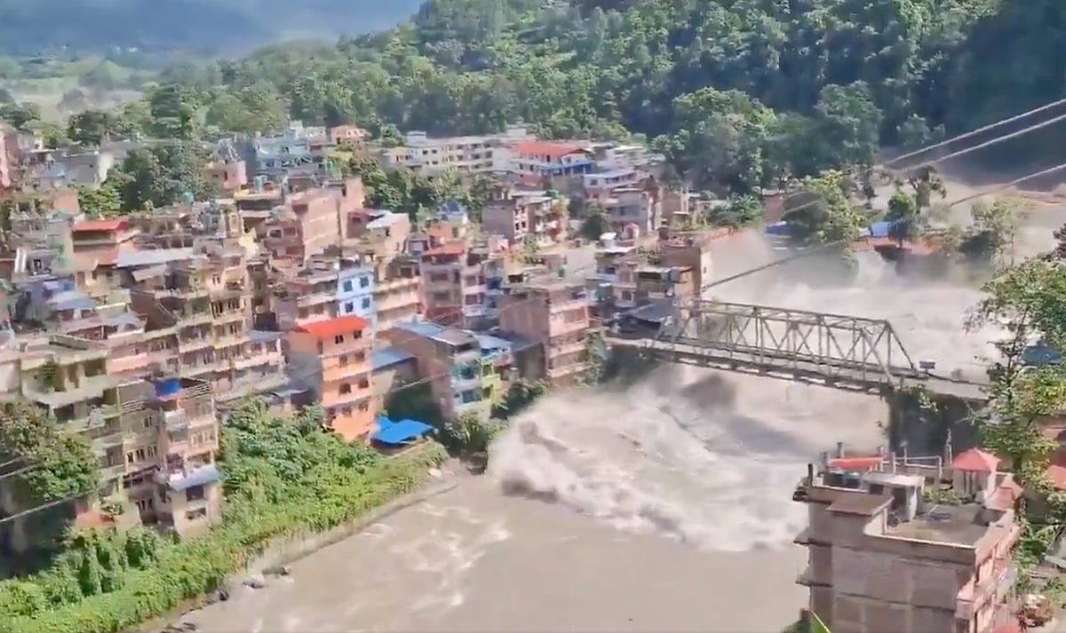 Nepal–Tibet Flash Floods: Over 1,300 Missing Tourists and Locals From ...