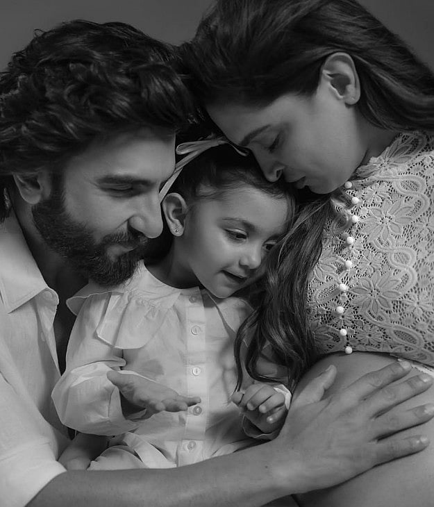 Ranveer Singh And Deepika Padukone Share Adorable Photos As Daughter 