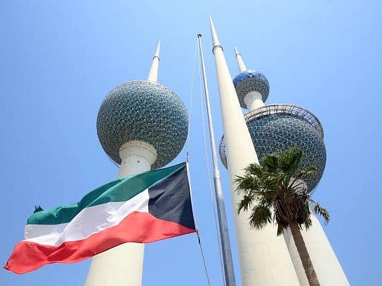 Kuwait Banks Tighten Loans for Expatriates Amid Kuwaitisation, Job ...