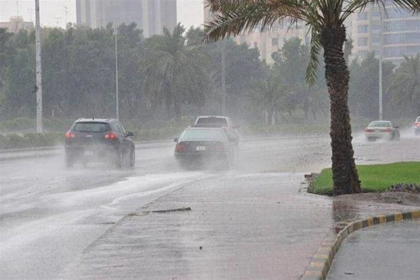 Saudi Arabia Issues Thunderstorm Warning: Flash Floods and Hail ...