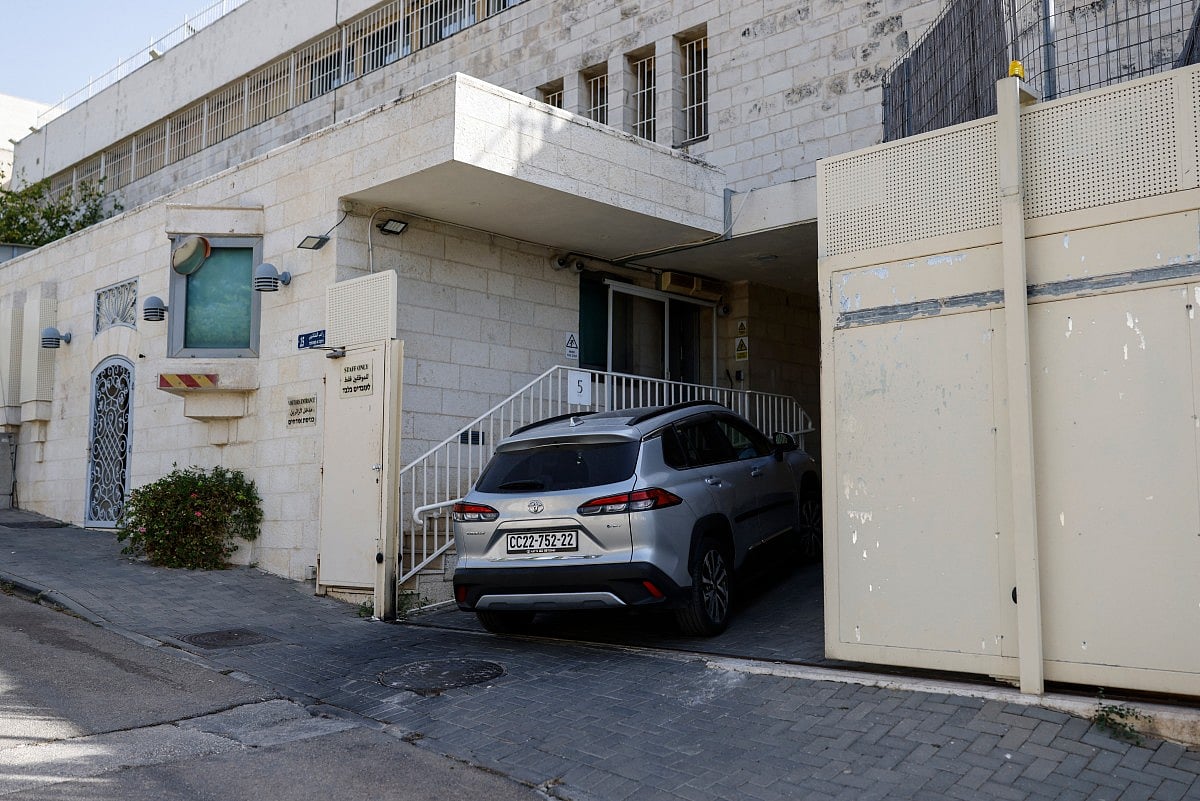 Israel Reduces UK Diplomatic Presence in Jerusalem Amid Tensions Over ...