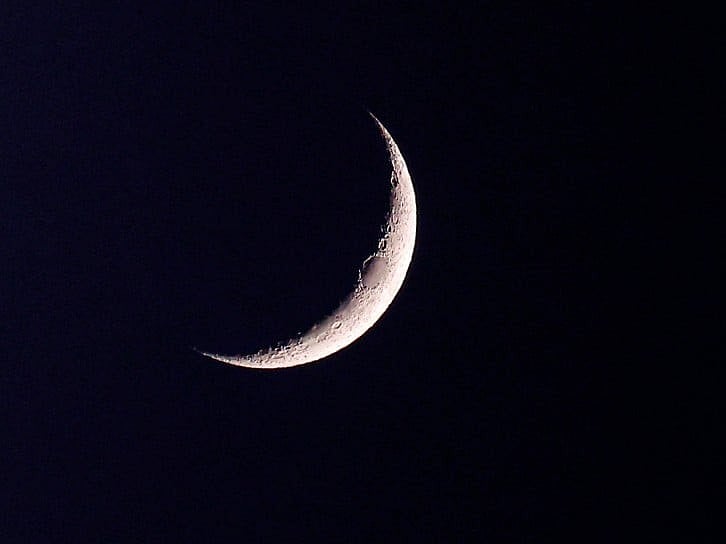 Sharjah Space and Astronomy Hub Predicts Jumada Al Awwal Crescent ...