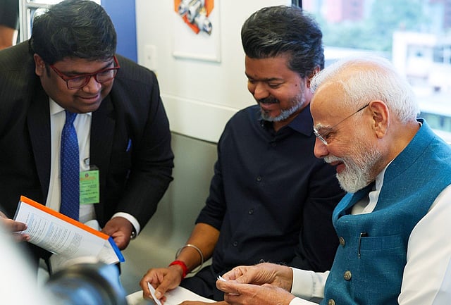 Modi Inaugurates Rs49 Billion Chennai Metro Stretch, Expanding Tamil ...