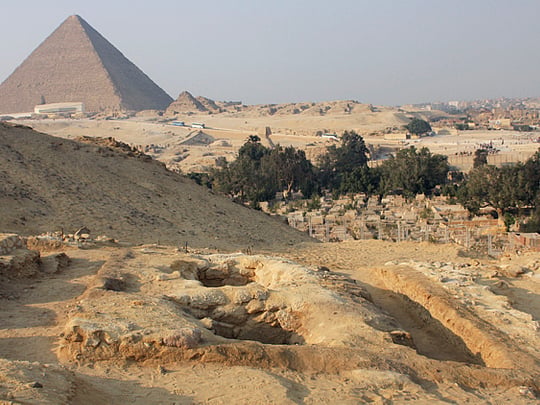 Egypt discovers centuries-old workers' tombs near pyramids