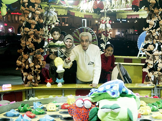Guests at Reef Mall enjoy all the fun of the circus