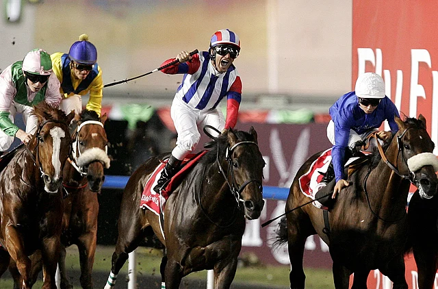 最初の  Victoire Pisa wins the Dubai World Cup 記念グッズ