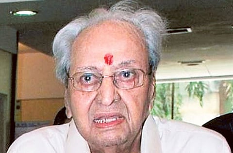 Pran still in hospital, but better
