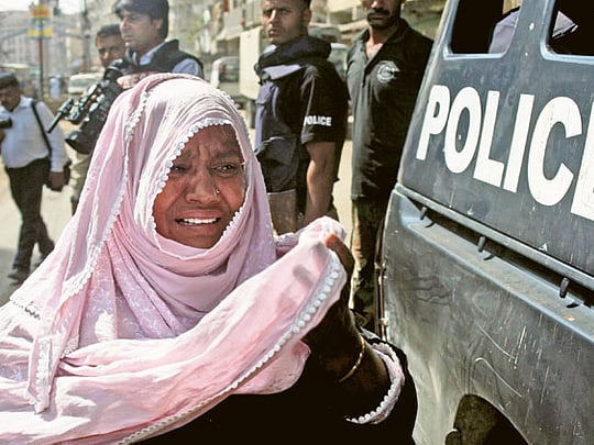Lyari clean-up drive: Two police officers killed in rocket attack