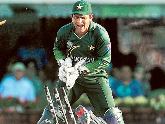 Kamran Akmal, Razzaq recalled