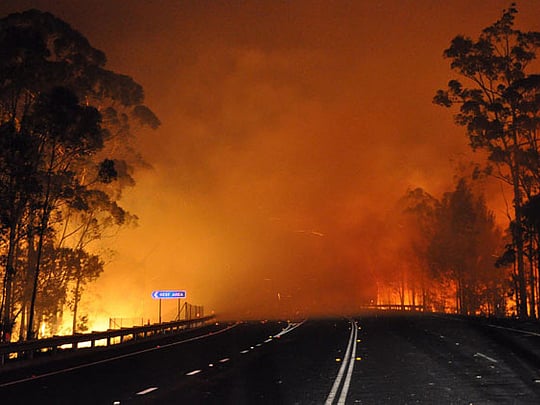 Firefighters race to beat rising heat