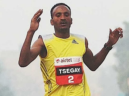 atsedu-tsegay-carries-ethiopia-s-torch-at-dubai-marathon
