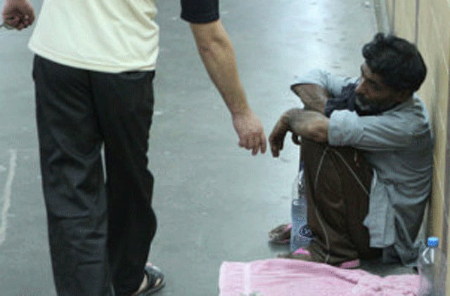 Four jailed for organised begging