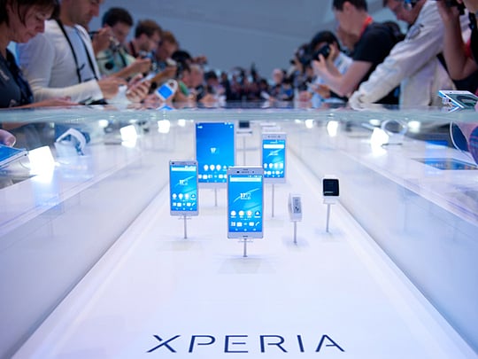 Apple rivals revamping products ahead of iPhone 6 launch
