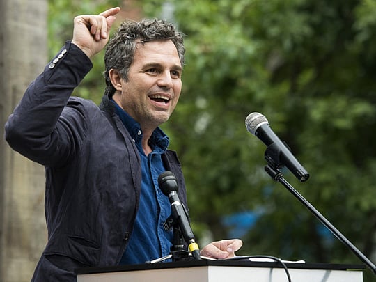 Leonardo and Mark Ruffalo for clean energy