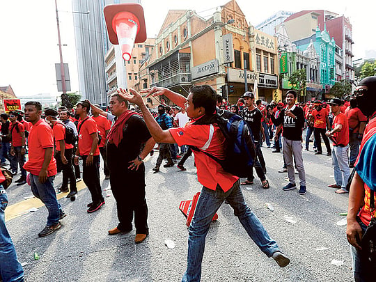 Malays denounce Chinese in racially tinged Malaysia rally